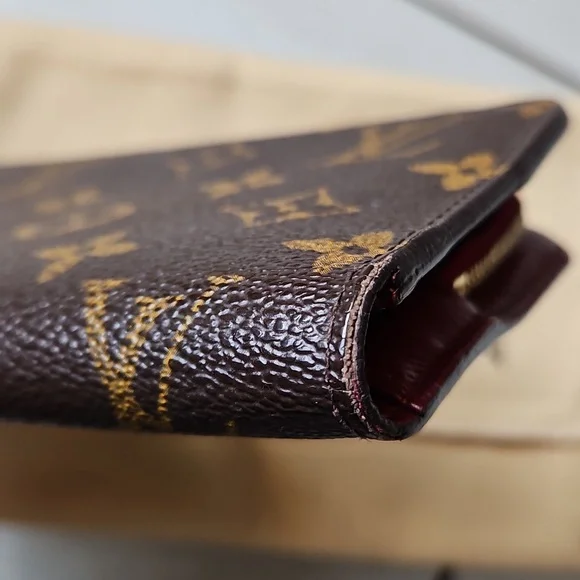 Louis Vuitton Monogram Insolite Wallet Wristlet W/Box + Dustbag - Picture 4 of 15